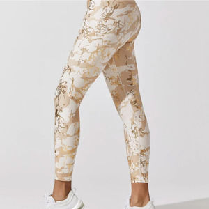 CARBON38 Marble Shine 7/8 Legging in Sandstone Marble Pearl size Small